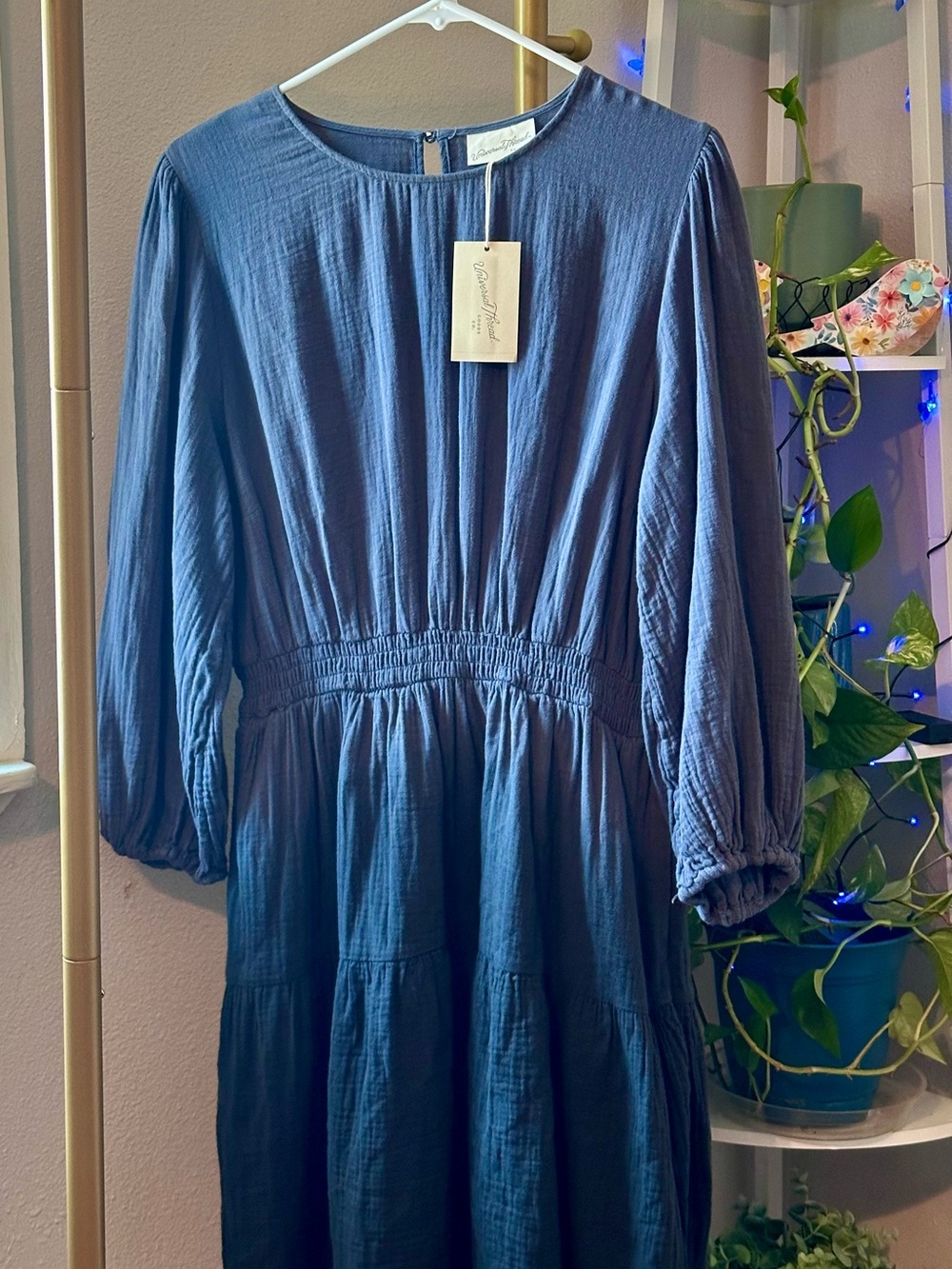 Universal Thread Slate Blue Gauze Top with Keyhole Back